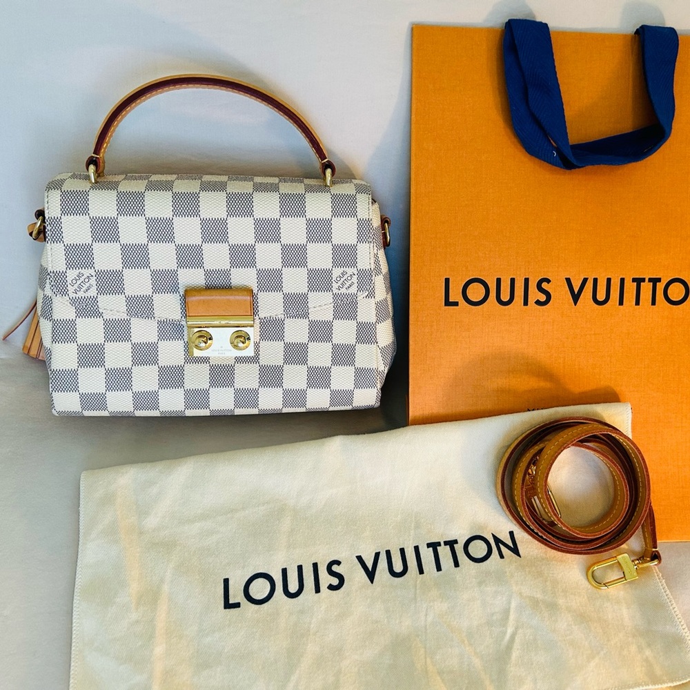 Bundle of Louis Vuitton bag and wallet